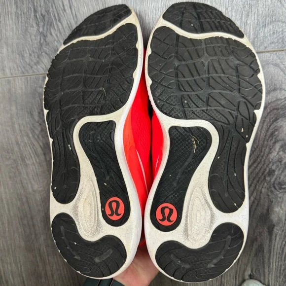 Lululemon W BlissFeel Run Shoes - Picture 6 of 8